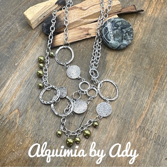 Pearls  statement chunky layered multi charms bohemian necklace - Picture 2 of 4